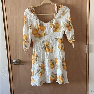 For love and lemons lemon dress